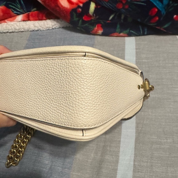 Coach Cassie 19 Cream Leather Shoulder Bag - Picture 7 of 8